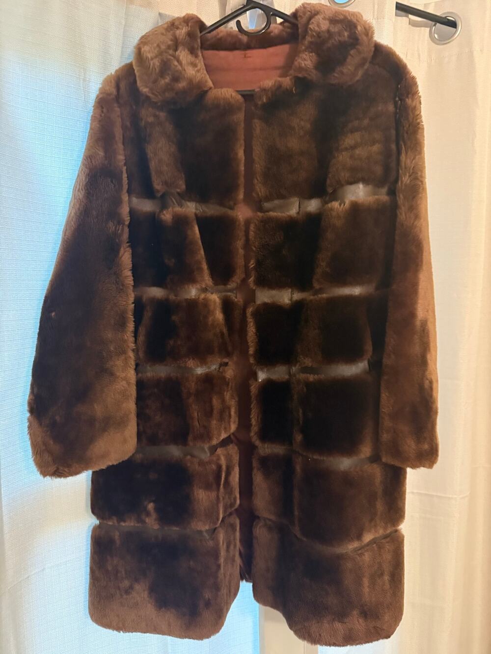 Vintage 90s Brown Faux Fur Cropped Jacket (S-M)